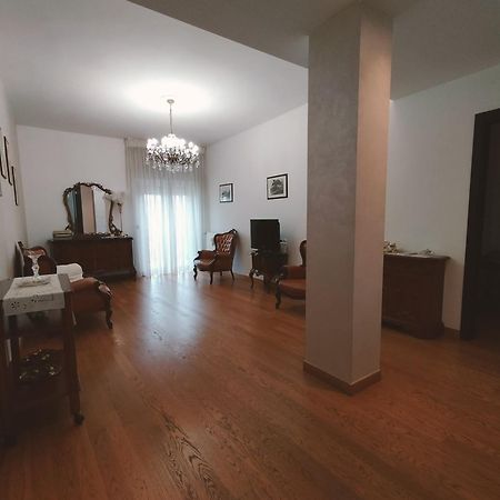 Bari 68 - Comfort Moderno & Fascino Antico Exterior foto